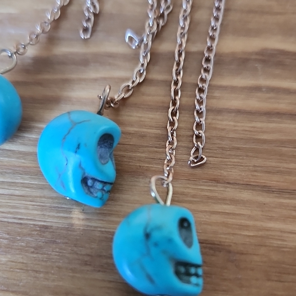 Turquoise Skull Dangle Earring - Picture 3 of 4